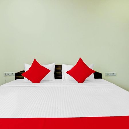Hotel O Adhin Residency Hyderabad Exterior foto